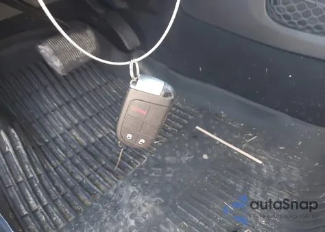 2018 Dodge Journey Sxt z USA, uszkodzony, nr VIN 3C4PDCBG2JT229010